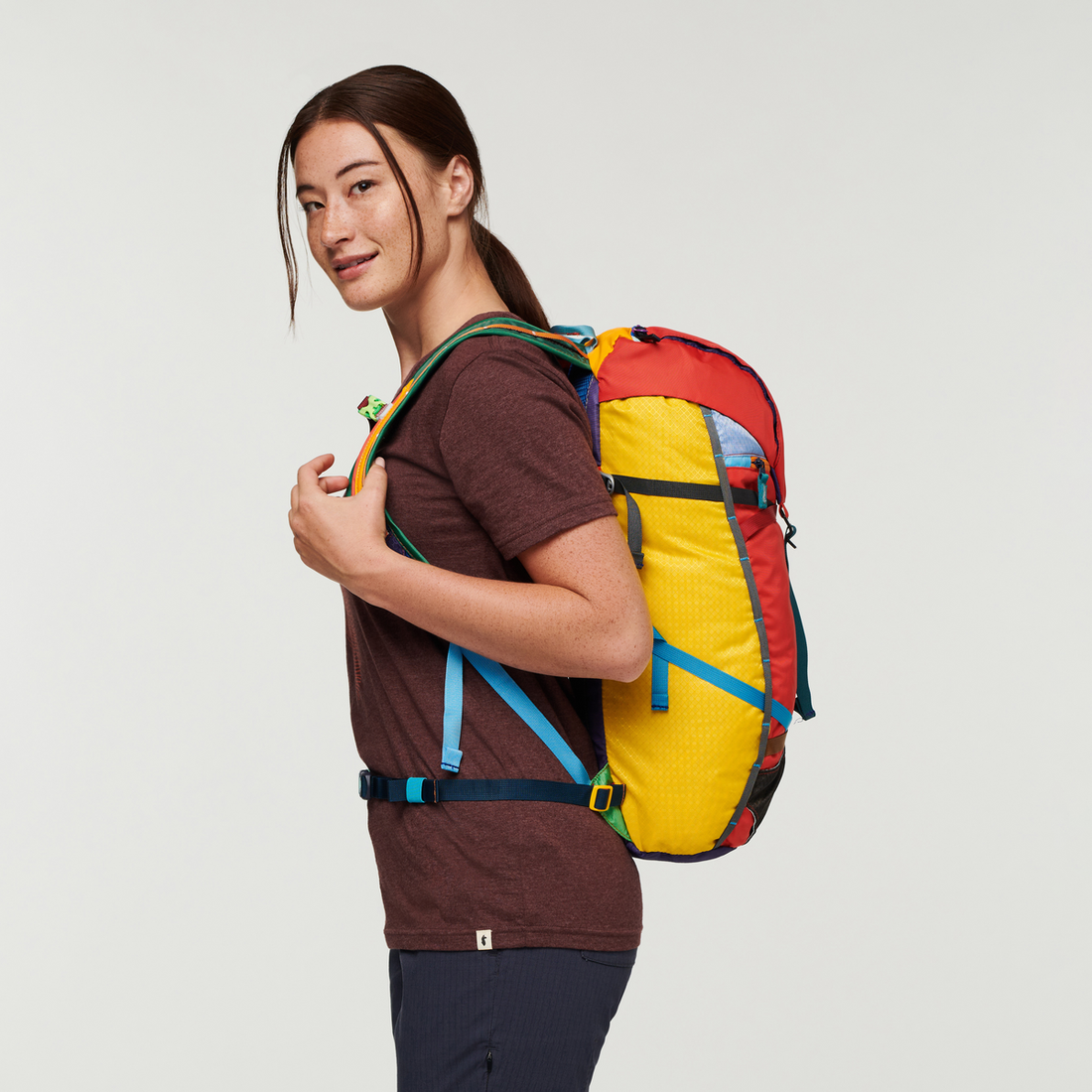 Cotopaxi Tarak 20L Backpack - Del Día – Cotopaxi | Ascent Outdoors