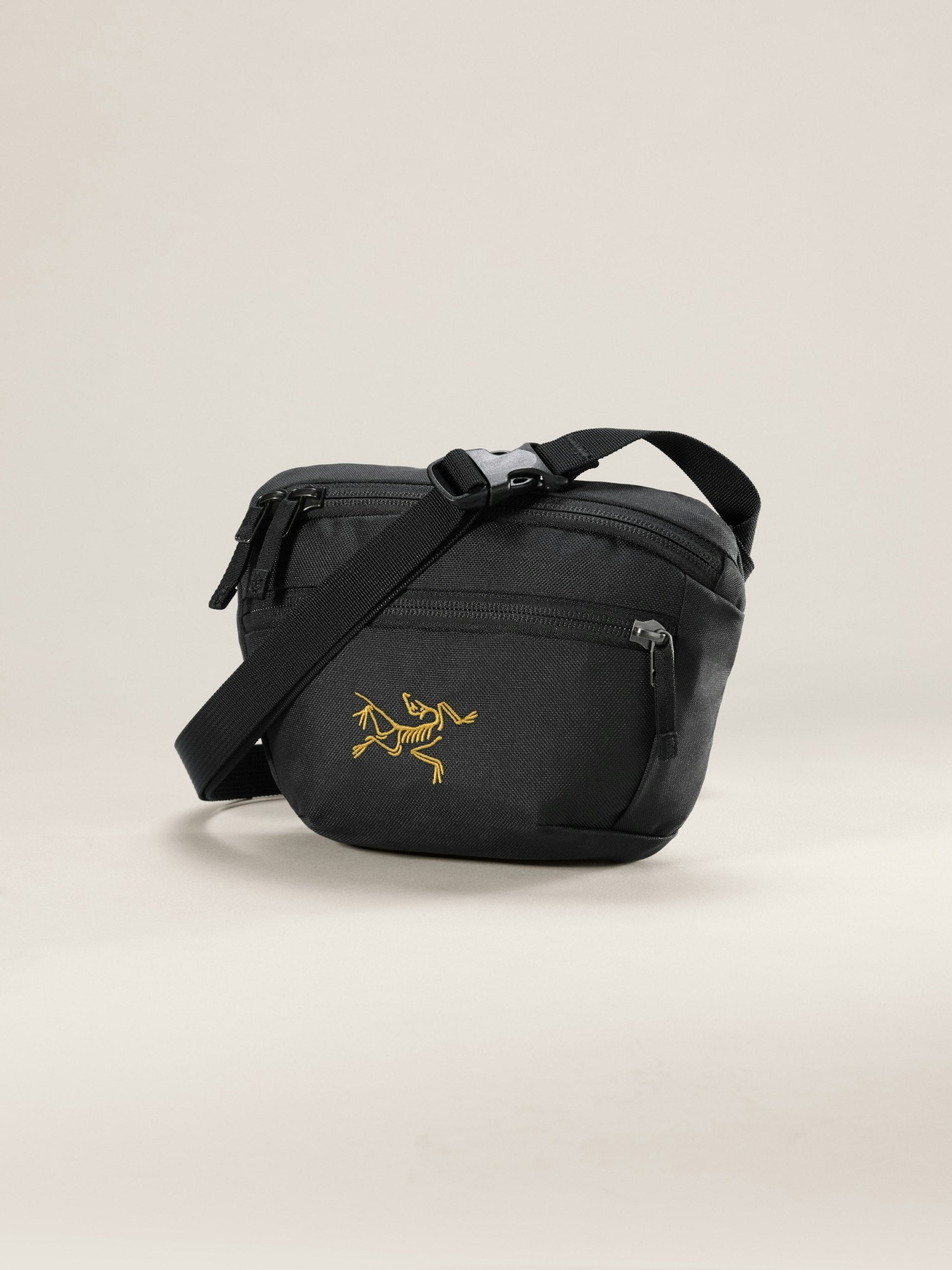ARC’TERYXアークテリクス Mantis 1 Waist Pack Arc'teryx Mantis 1 Waist Pack – Arc'teryx | Ascent Outdoors